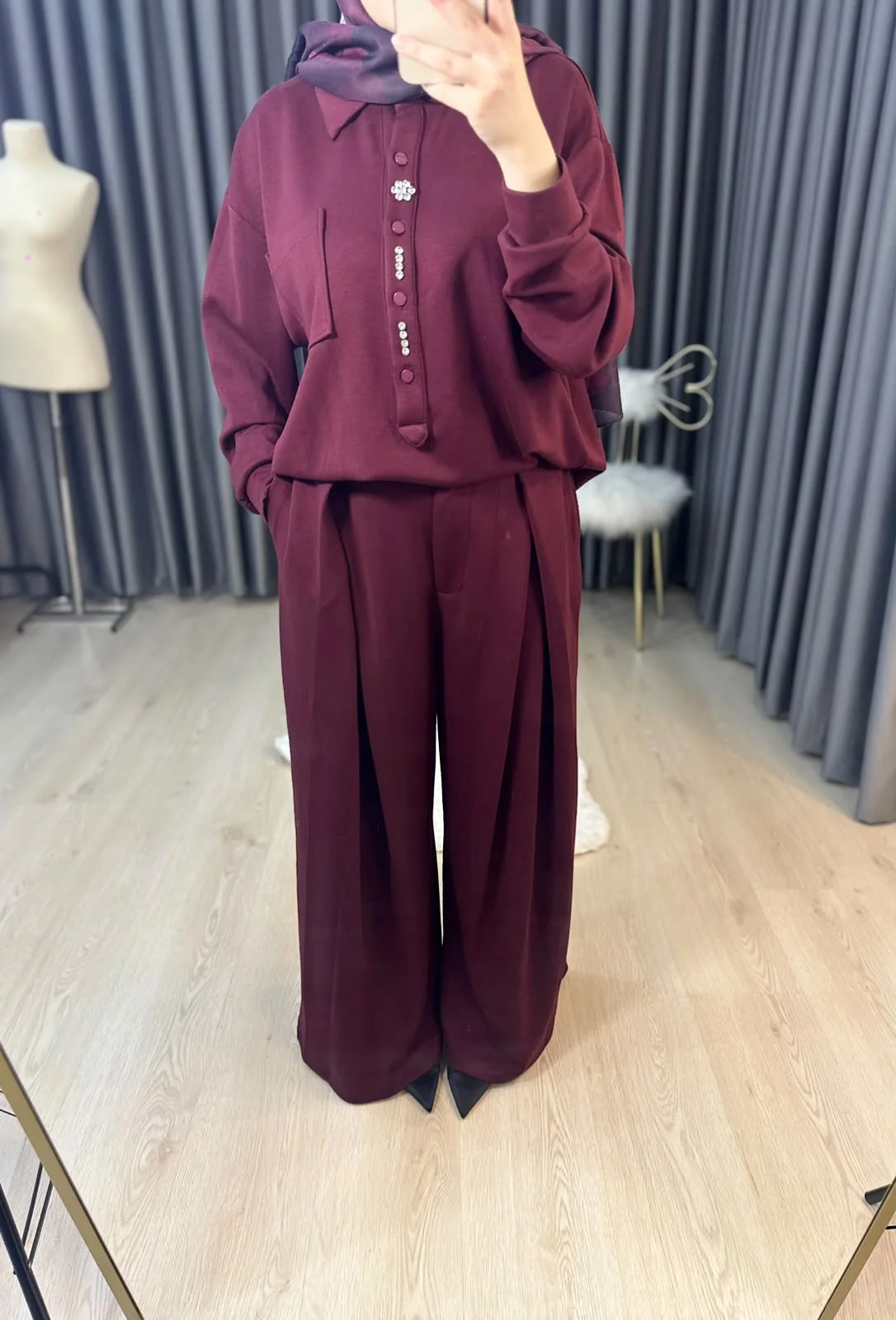 BORDO TAŞ DETAYLI İKİLİ TAKIM 1